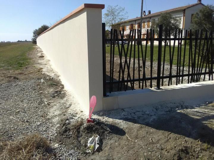 Confiez la pose de votre clôture à notre entreprise dotée de plus de 30 ans d’expérience.